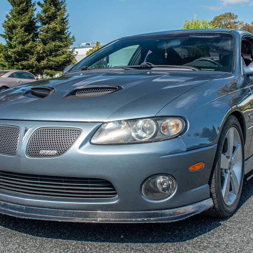 2004-2006 Pontiac GTO | SDP Performance CARBON FIBER Hood Vents (PAIR)